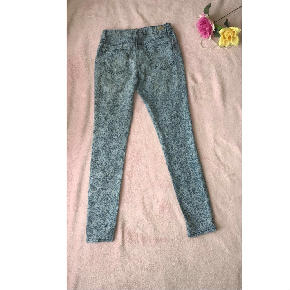 Girls Patterned Jeans - Picture 3 of 3